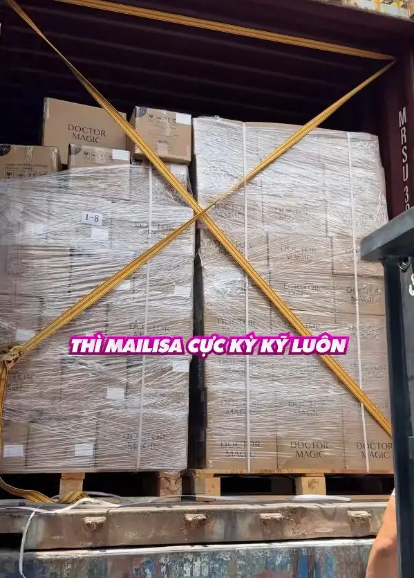 Hình ảnh các kiện hàng được Mailisa đăng tải (Ảnh chụp màn hình)