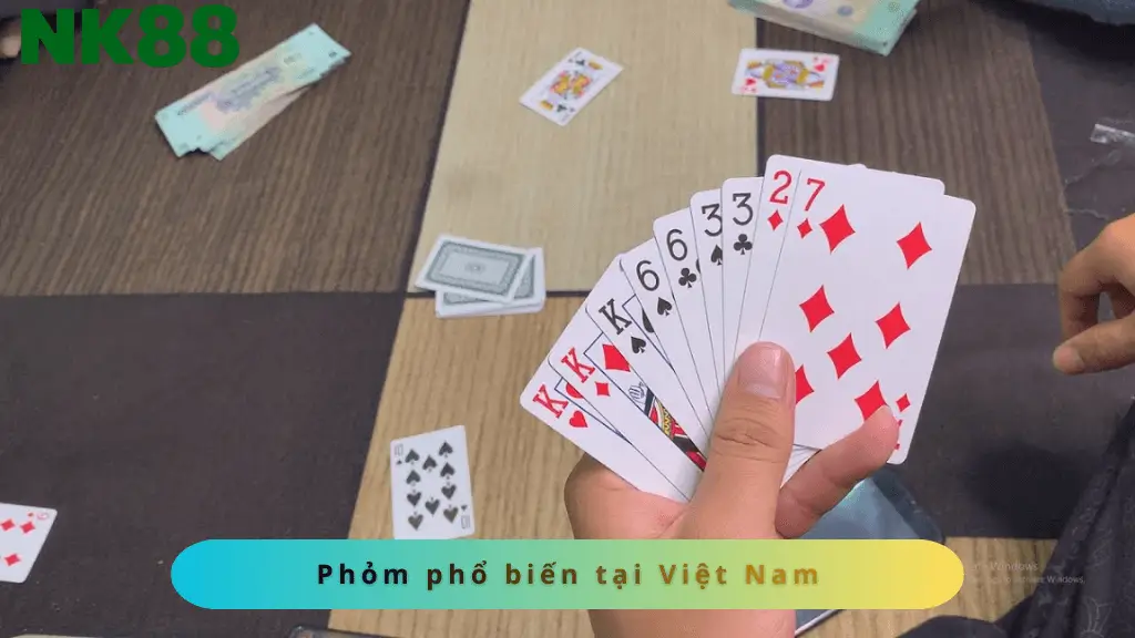 Phỏm là trò chơi phổ biến tại Việt Nâm