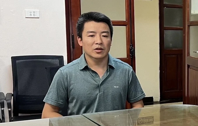 Thân Văn Thoại tại cơ quan điều tra. Ảnh: Công an Hà Nội