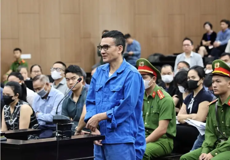 Vũ Phong tại tòa